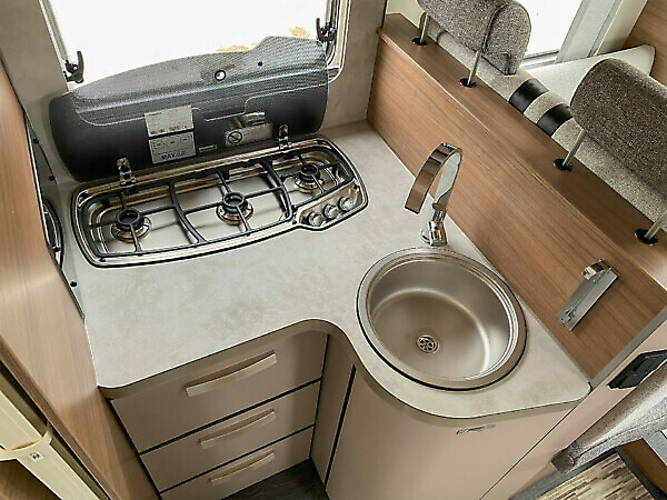 Knaus L!VE WAVE 650 MX