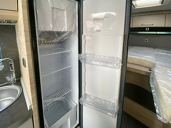 Knaus VAN TI PLUS 650 MEG PLATINUM SELECTION